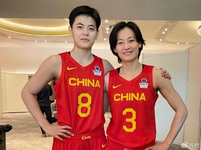 俄罗斯篮球：女篮获得北欧杯冠军的简单介绍